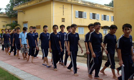 truong-hop-dua-nguoi-vao-trung-tam-cai-tao