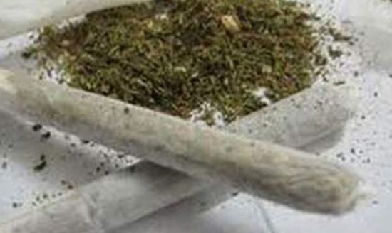 Hut-can-sa-co-nghien-khong-Hut-can-sa-co-bi-bat-di-tu-khong