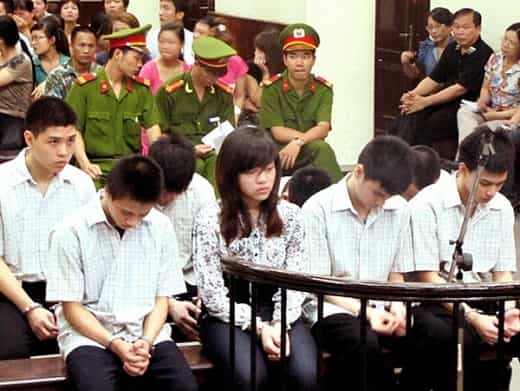 Nguoi-duoi-18-tuoi-la-gi-Khai-niem-nguoi-duoi-18-tuoi-pham-toi