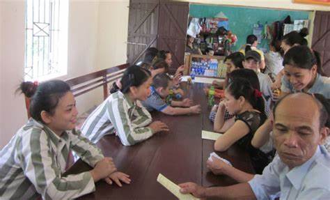 Gui-do-vao-tu-nhu-the-nao-di-tu-duoc-gui-thu-ve-nha-khong