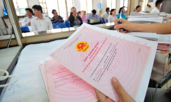 Muc-xu-phat-khi-khong-dang-ky-bien-dong-dat-dai-moi-nhat