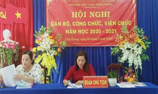 Quy-dinh-thoi-gian-lam-viec-cua-cong-chuc-vien-chuc-Nha-nuoc