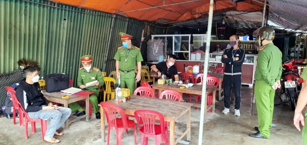 kinh-doanh-trai-phep-la-gi-muc-xu-phat-kinh-doanh-trai-phep